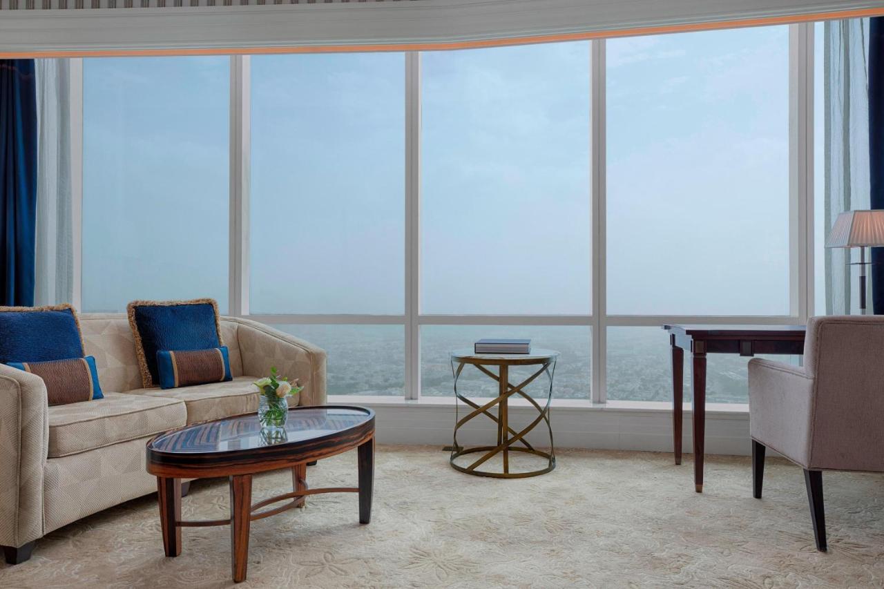 Junior Suite mit 1 Schlafzimmer, 1 Kingsize-Bett und Stadtblick