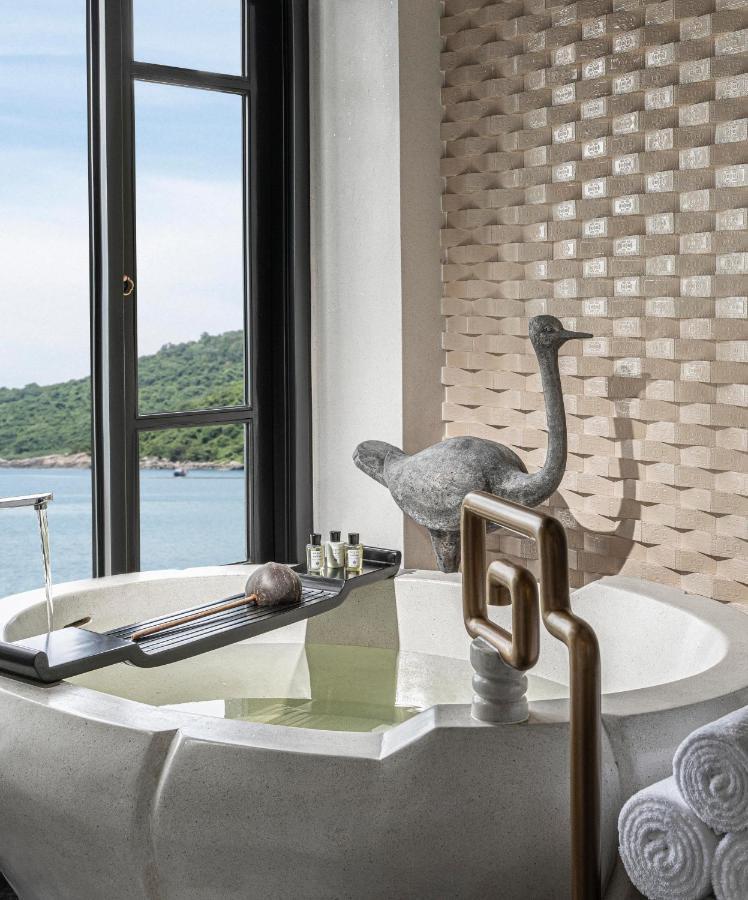 Classic Zimmer mit 2 Queensize-Betten und Meerblick