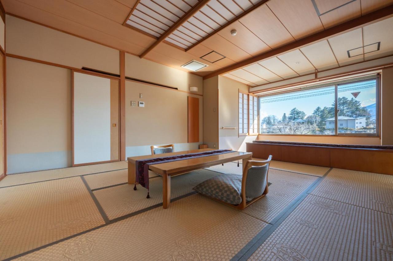 Superior Zimmer im japanischen Stil mit Aussicht auf den Berg Fuji - eine der unteren Etagen - Nebengebäude
