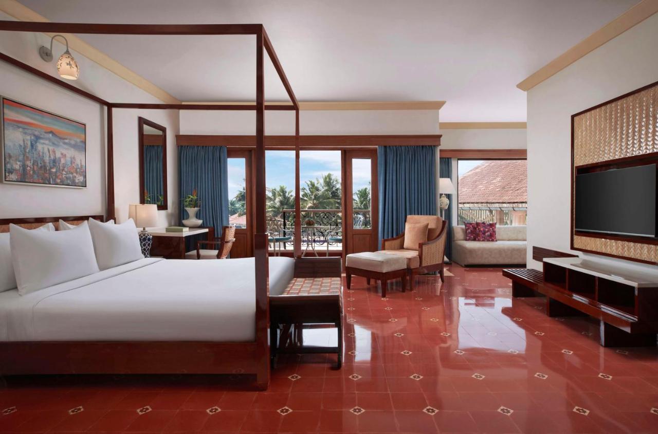 Executive suite with Balcony - 10% Discount of Food & Soft Beverages and SPA, 1 Goan Wine Bottle