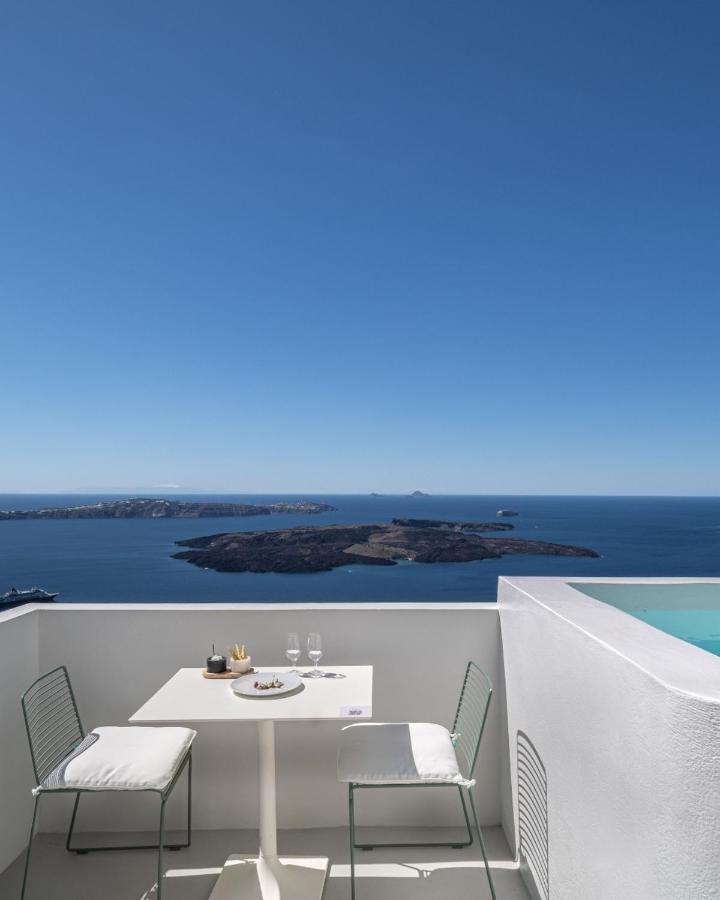 Honeymoon Suite with Outdoor Jetted Tub and Caldera View,1697311323:JPEG