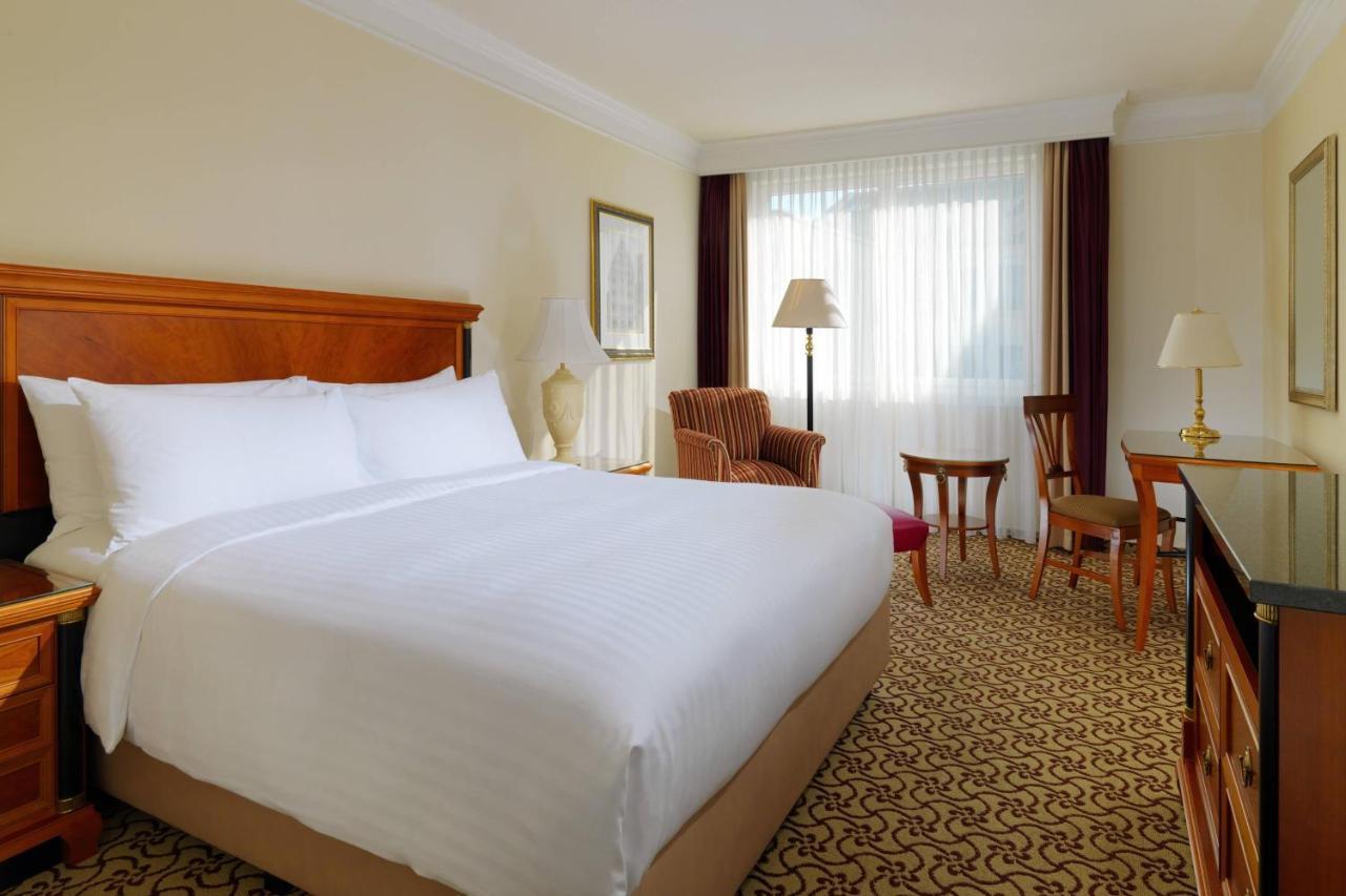 Deluxe Doppelzimmer mit einem Bett à 1,8 x 2 m