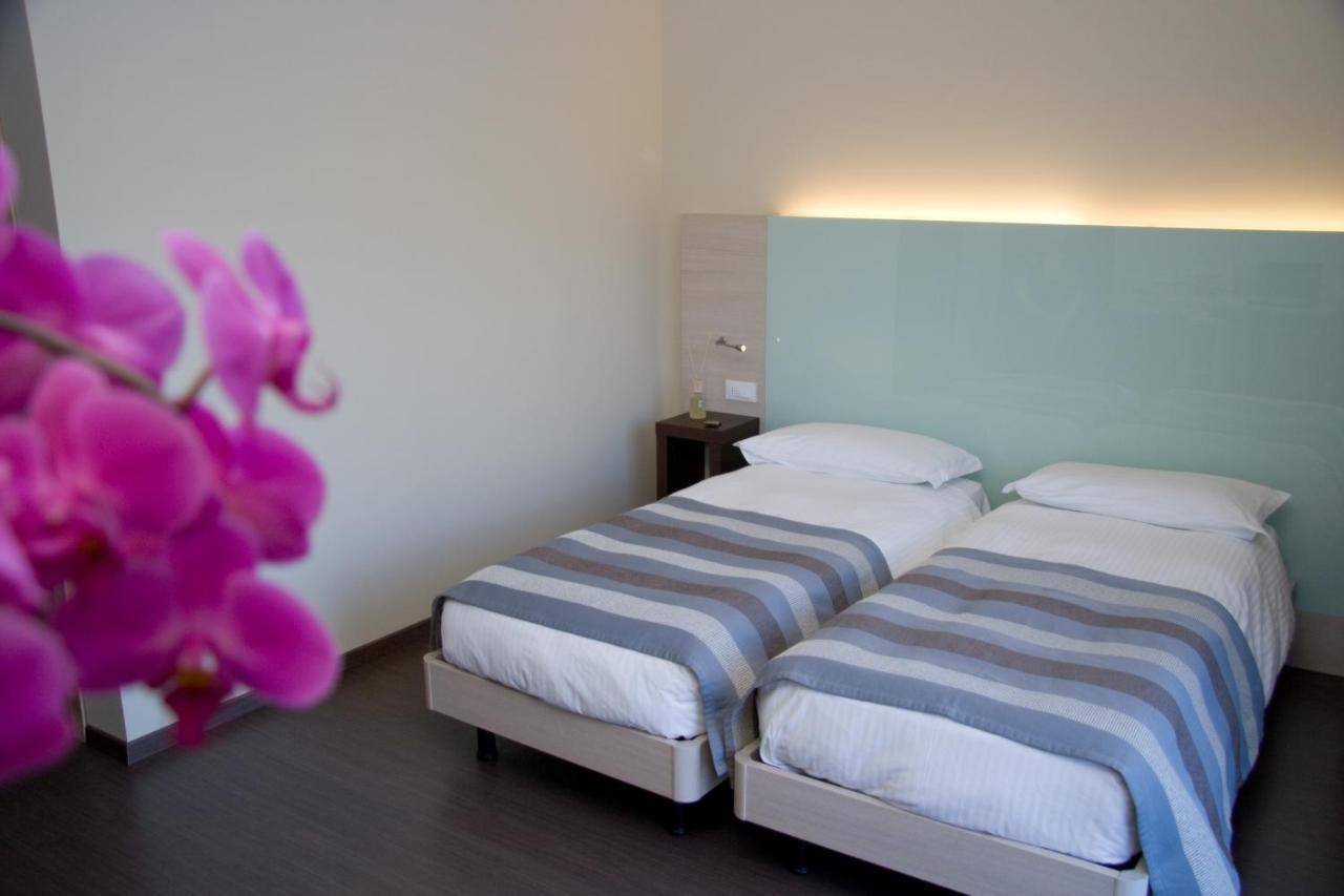 Standard Doppel- oder Zweibettzimmer mit Gartenblick