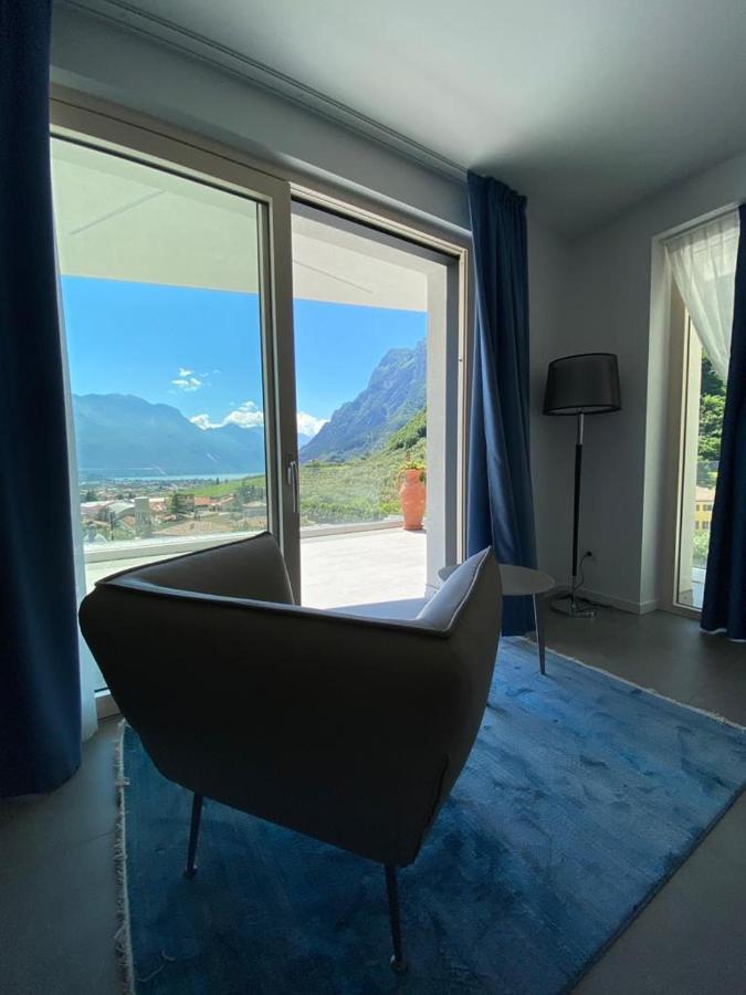 Junior Suite with Balcony and Lake View,1411943183:JPEG