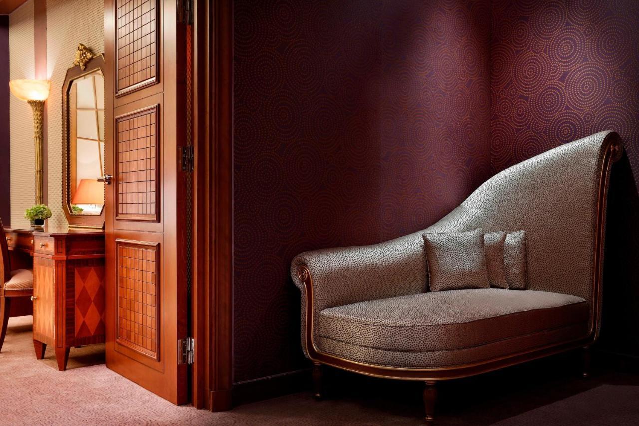 Executive Suite mit 1 Schlafzimmer, Kingsize-Bett und Stadtblick