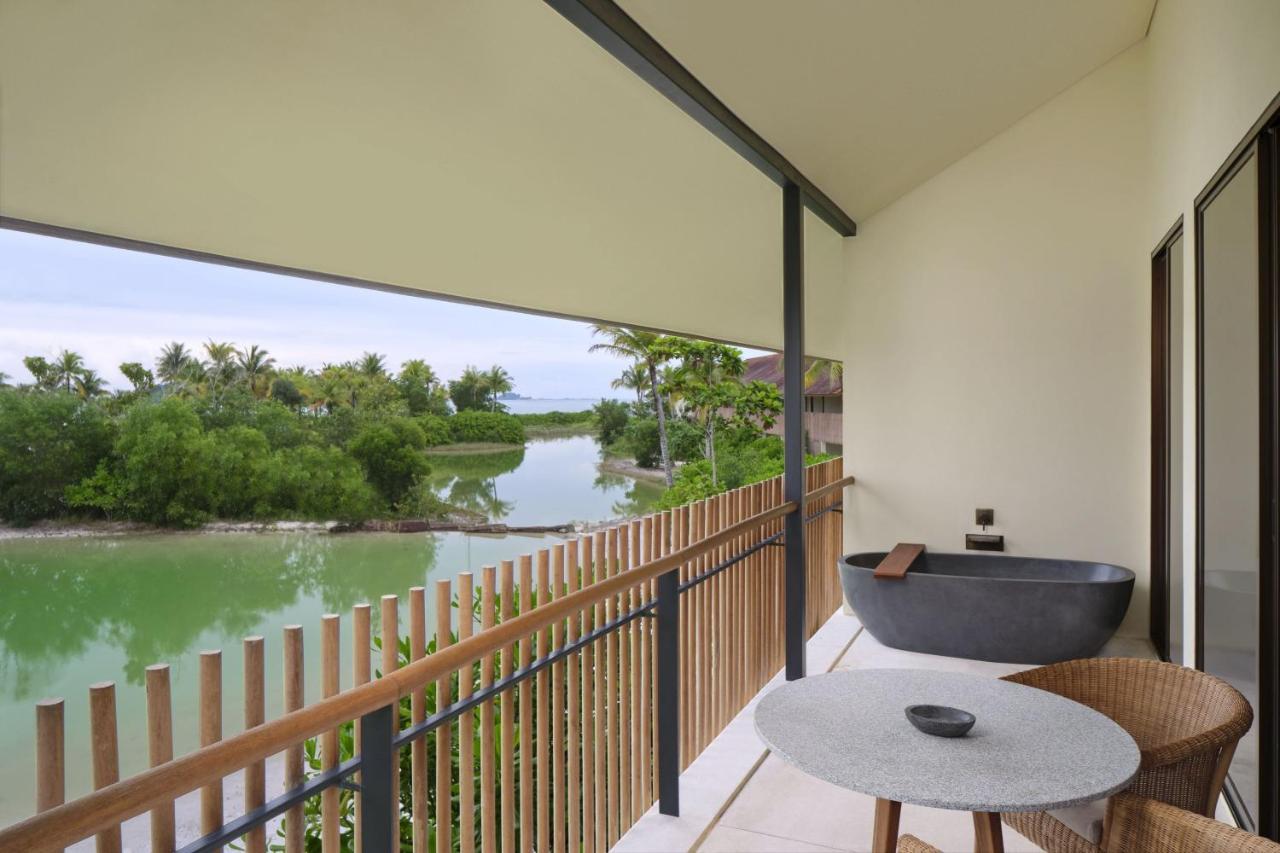 King Room with Lagoon View and Balcony