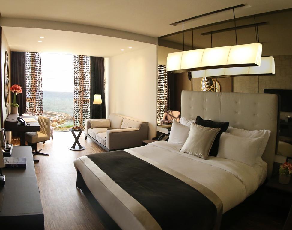 Premium Zimmer Charming mit Meerblick