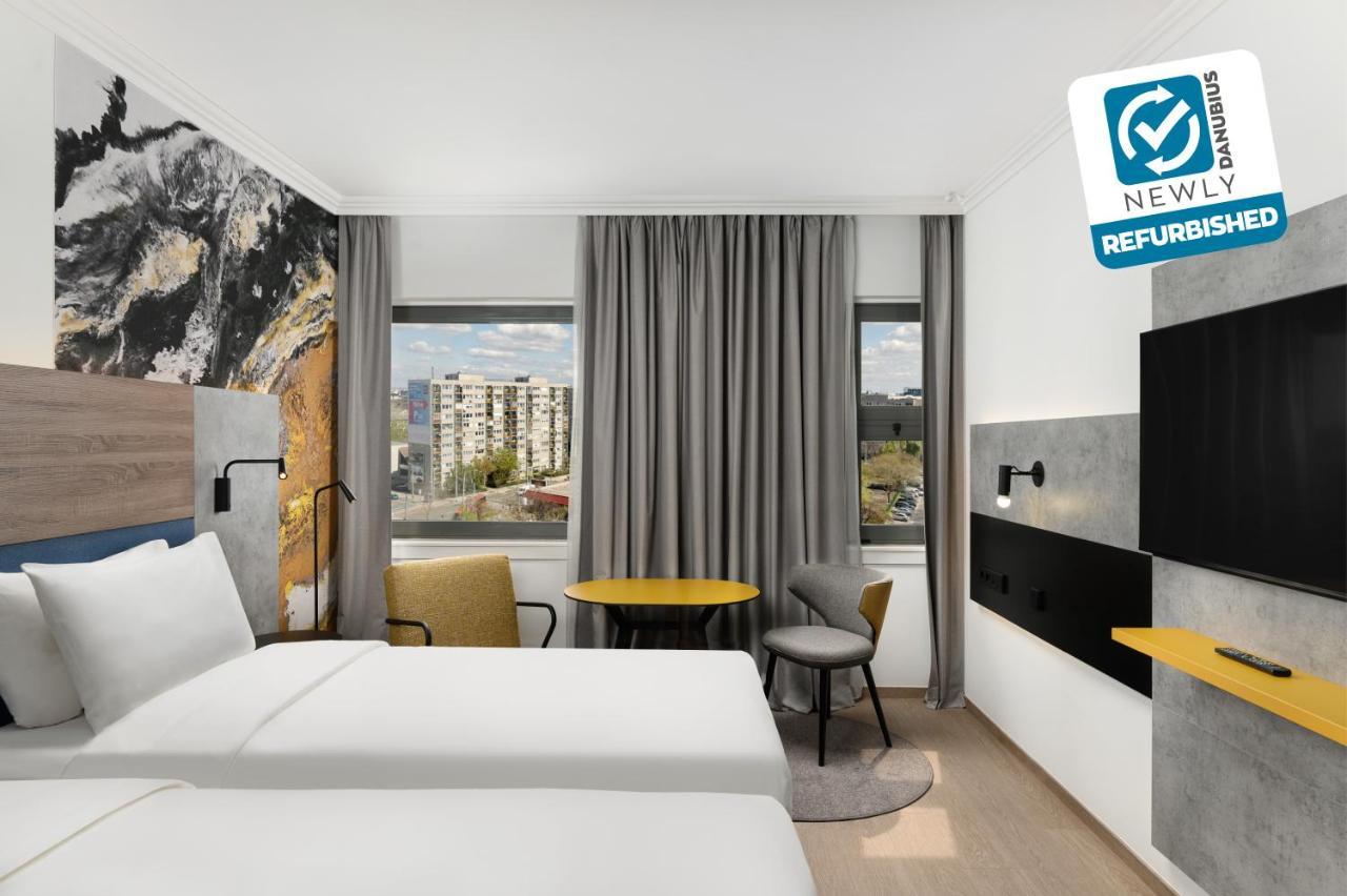 Premium Zweibettzimmer mit Stadtblick (neu renoviert)