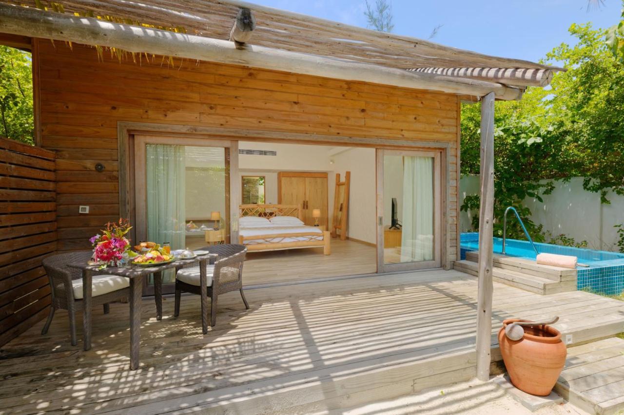 Strandsuite mit Pool und schwimmendem Frühstück