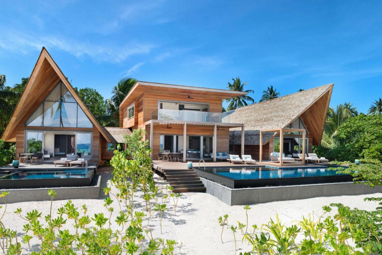 Villa Caroline Astor Estate mit 3 Schlafzimmern - am Meer