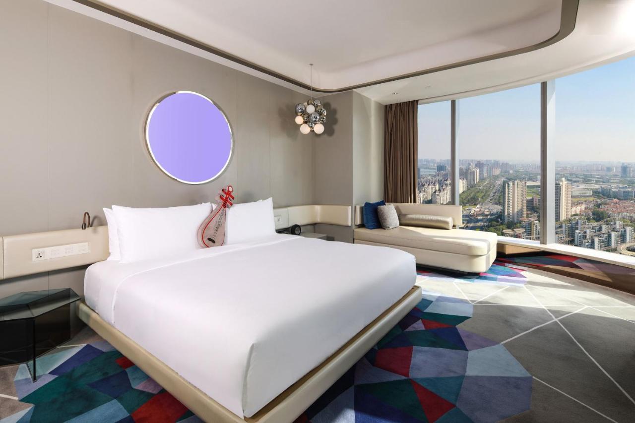Zimmer Spectacular mit 1 Kingsize-Bett und Stadtblick
