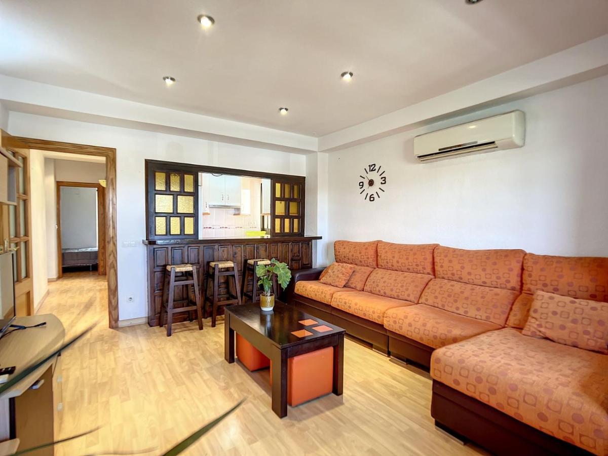 Deluxe Zimmer mit Poolblick, 1 Kingsize-Bett und Balkon