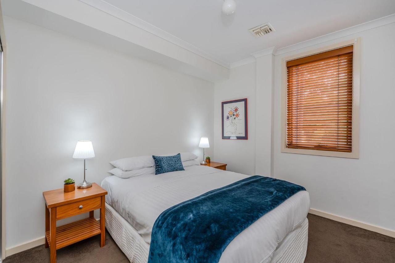 Deluxe Room,1430389732:JPEG