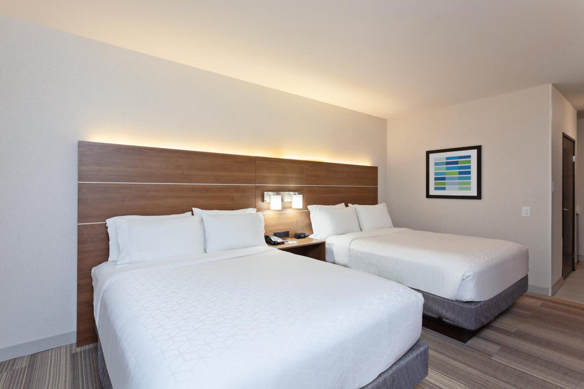 Standard Doppelzimmer mit 2 Doppelbetten