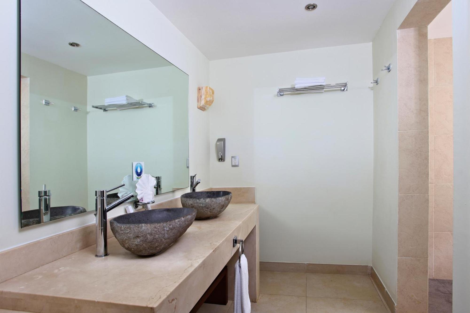 Superior Zimmer mit Poolblick