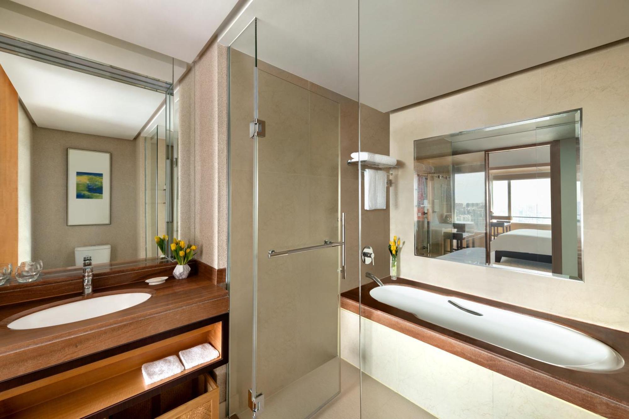 Deluxe Zimmer mit Kingsize-Bett