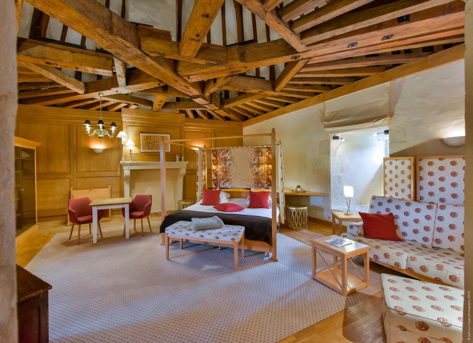 Castle Suite with Golf View