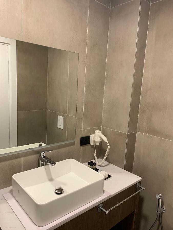 Deluxe Dreibettzimmer mit Meerblick