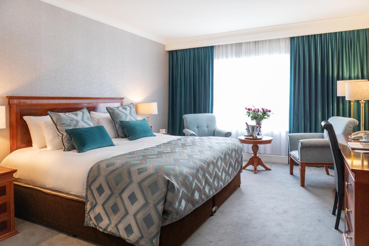 Deluxe Zimmer mit Kingsize-Bett