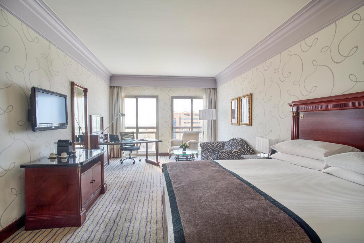 Premium Zimmer mit Kingsize-Bett - Zugang zur Club-Lounge