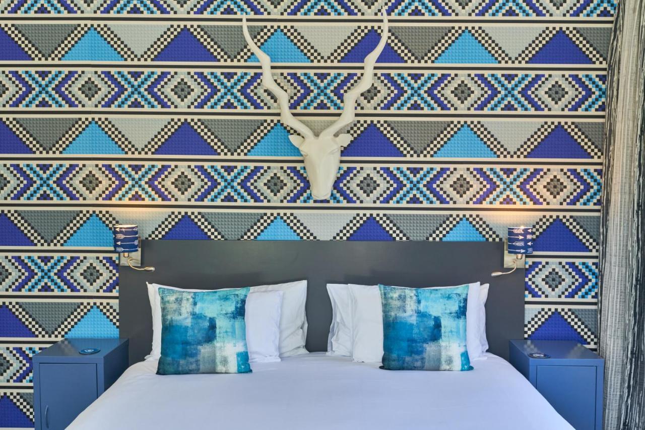 Zweibett-/Doppelzimmer mit Aussicht auf den Tafelberg