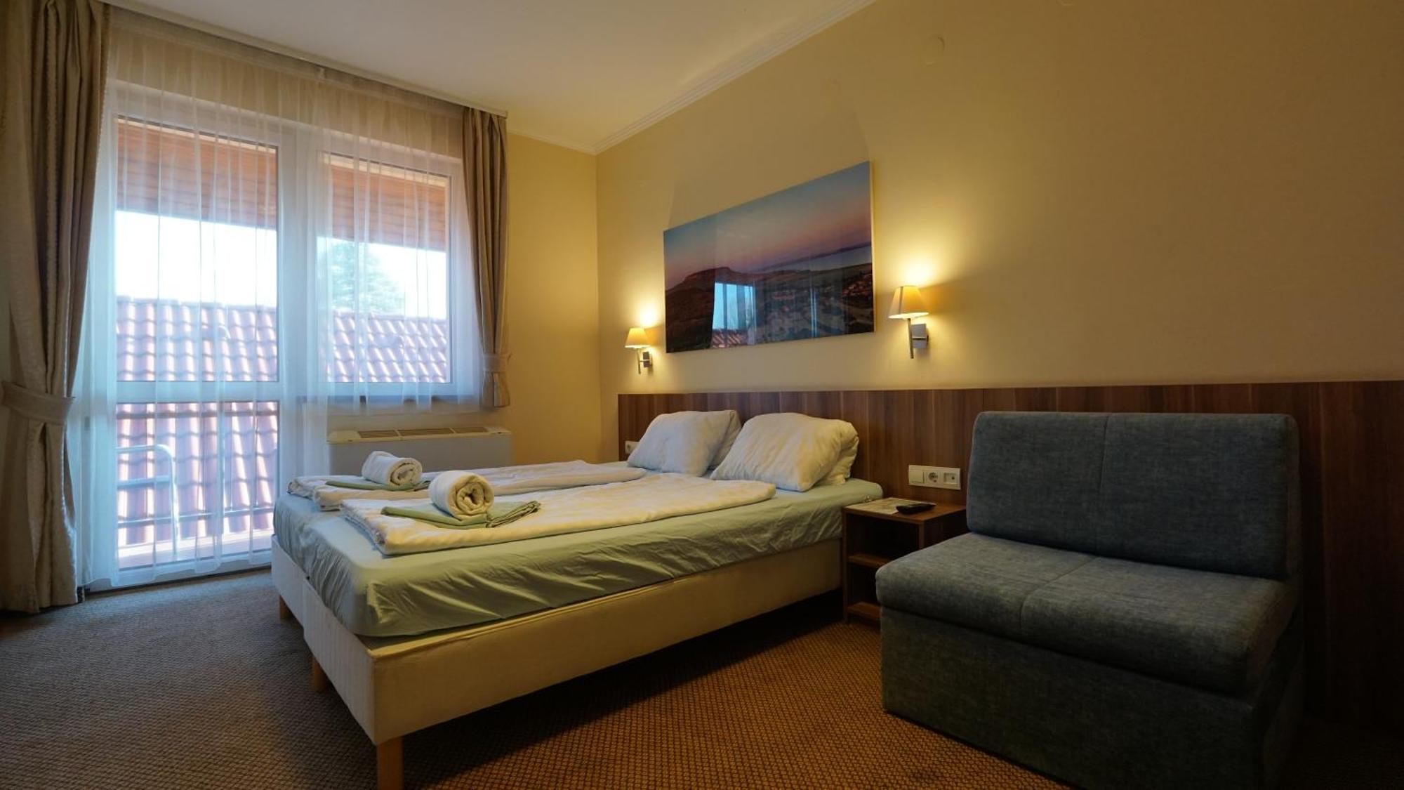 Dreibettzimmer