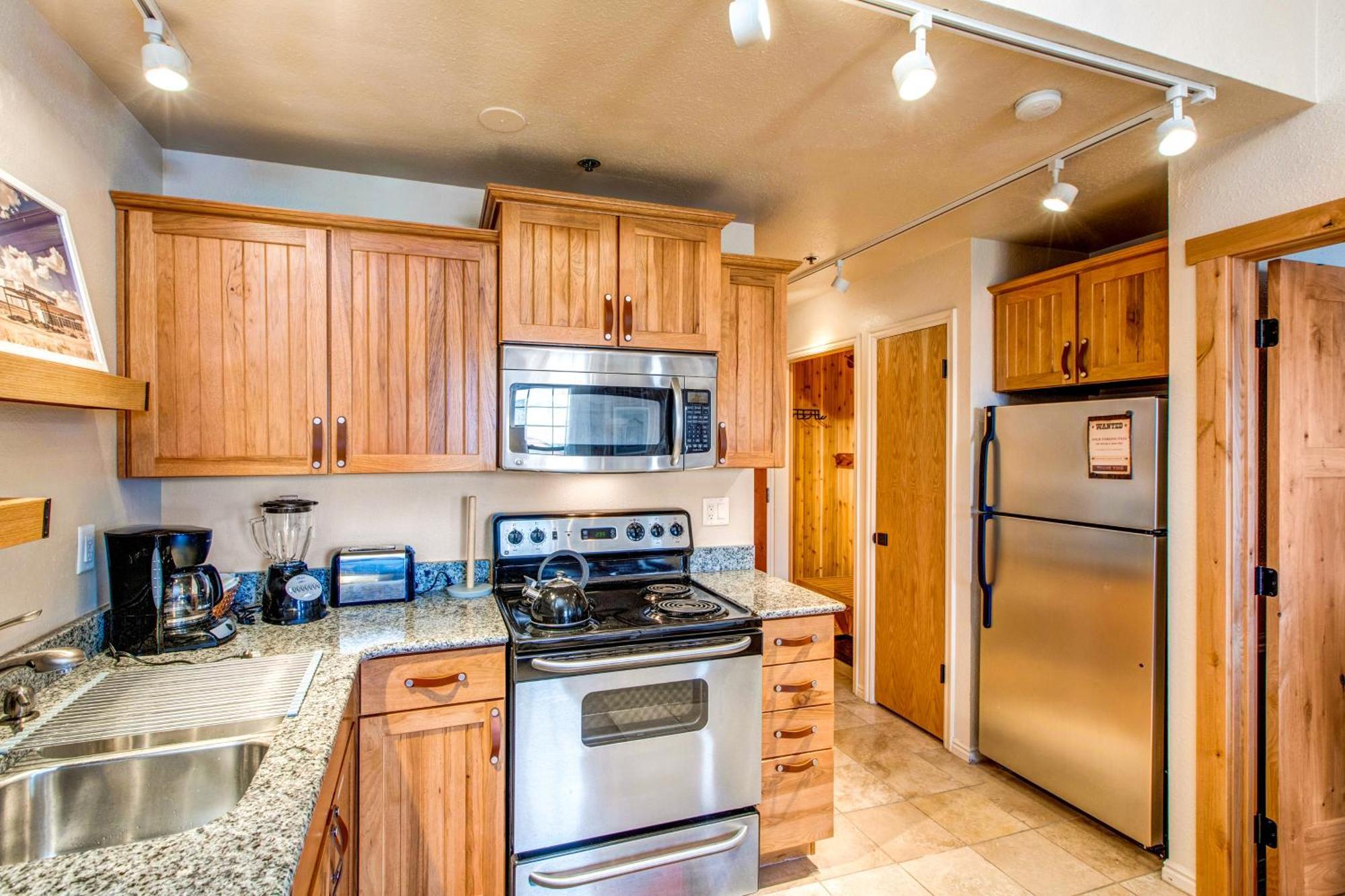 One-Bedroom Apartment