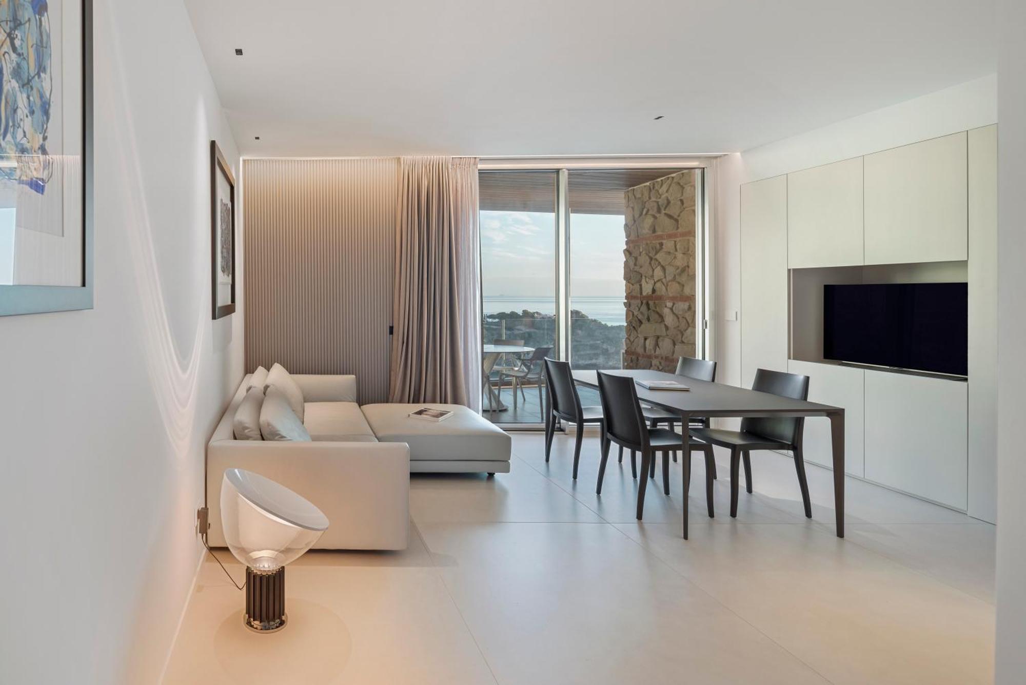 Two-Bedroom Apartment with Sea View