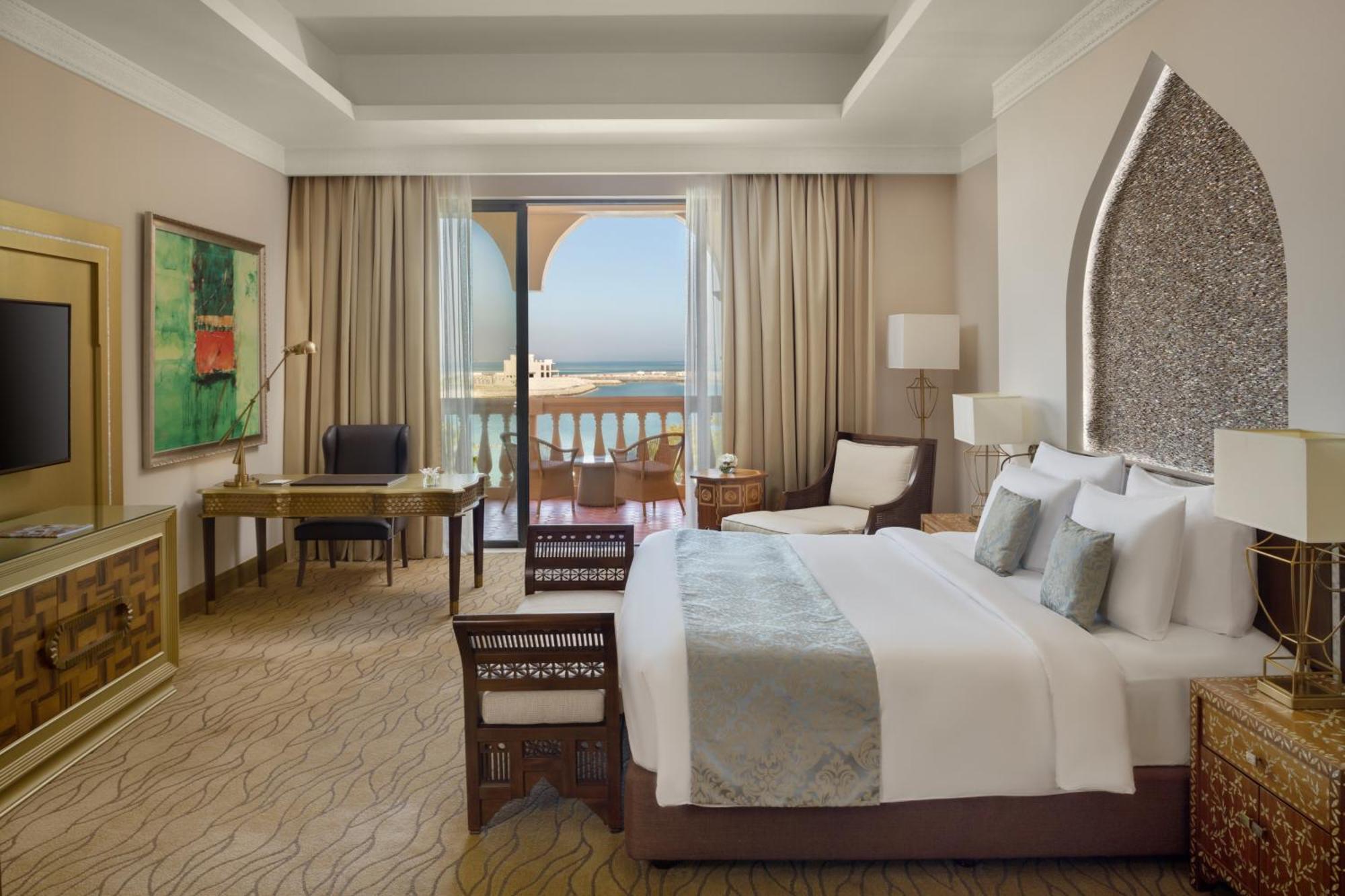 Grand Deluxe Suite