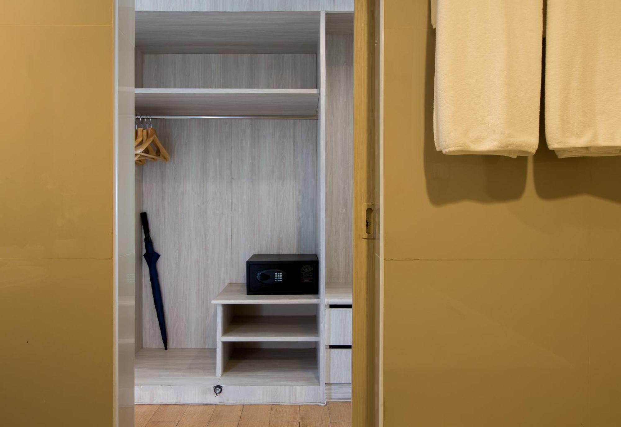 Standard Doppel-/Zweibettzimmer mit Stadtblick