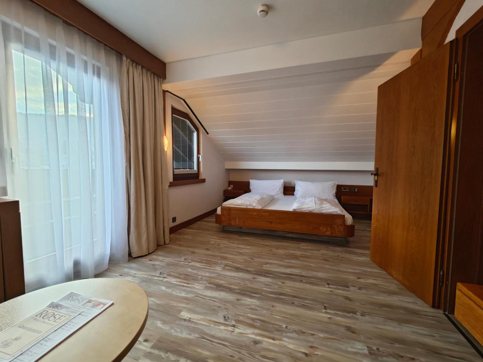 Familienzimmer mit Balkon