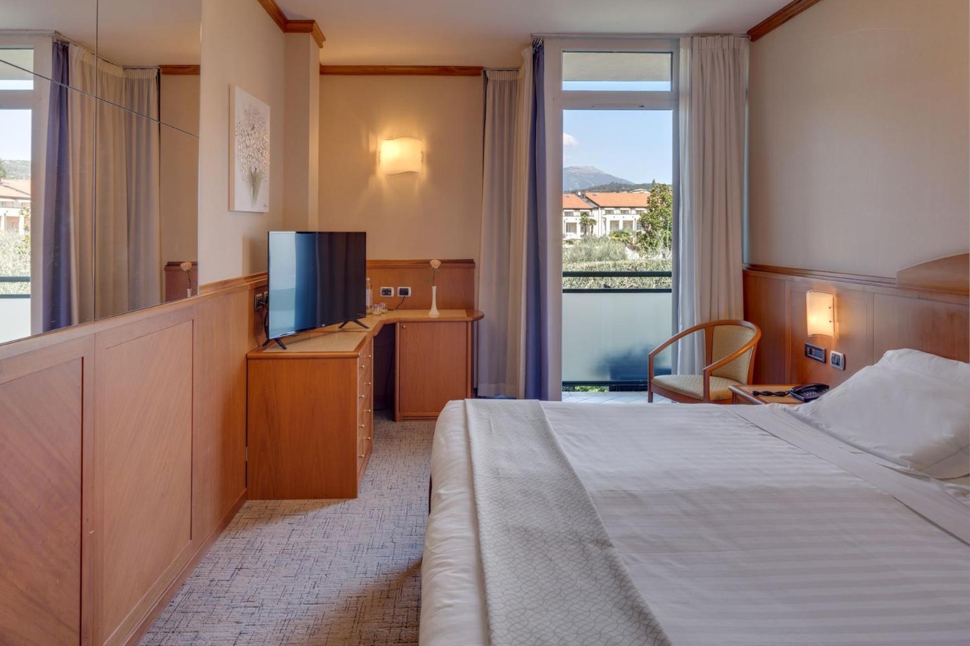 Standard Doppel- oder Zweibettzimmer mit kleinem Balkon – Nebengebäude
