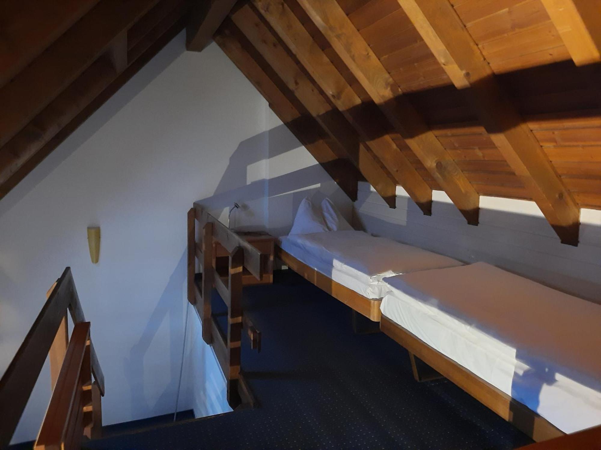 Apartment mit 2 Schlafzimmern und Balkon