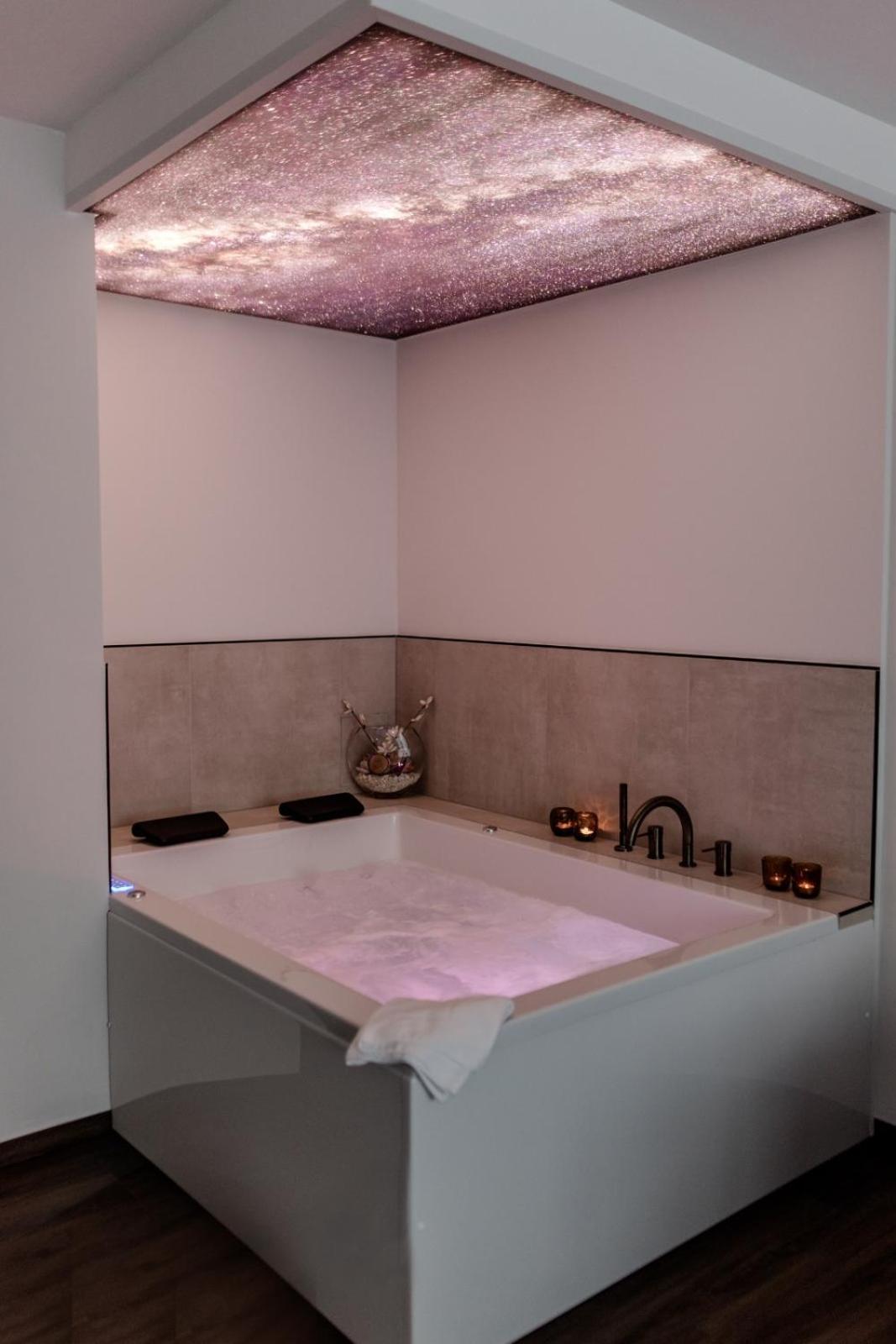 Suite mit Whirlpool