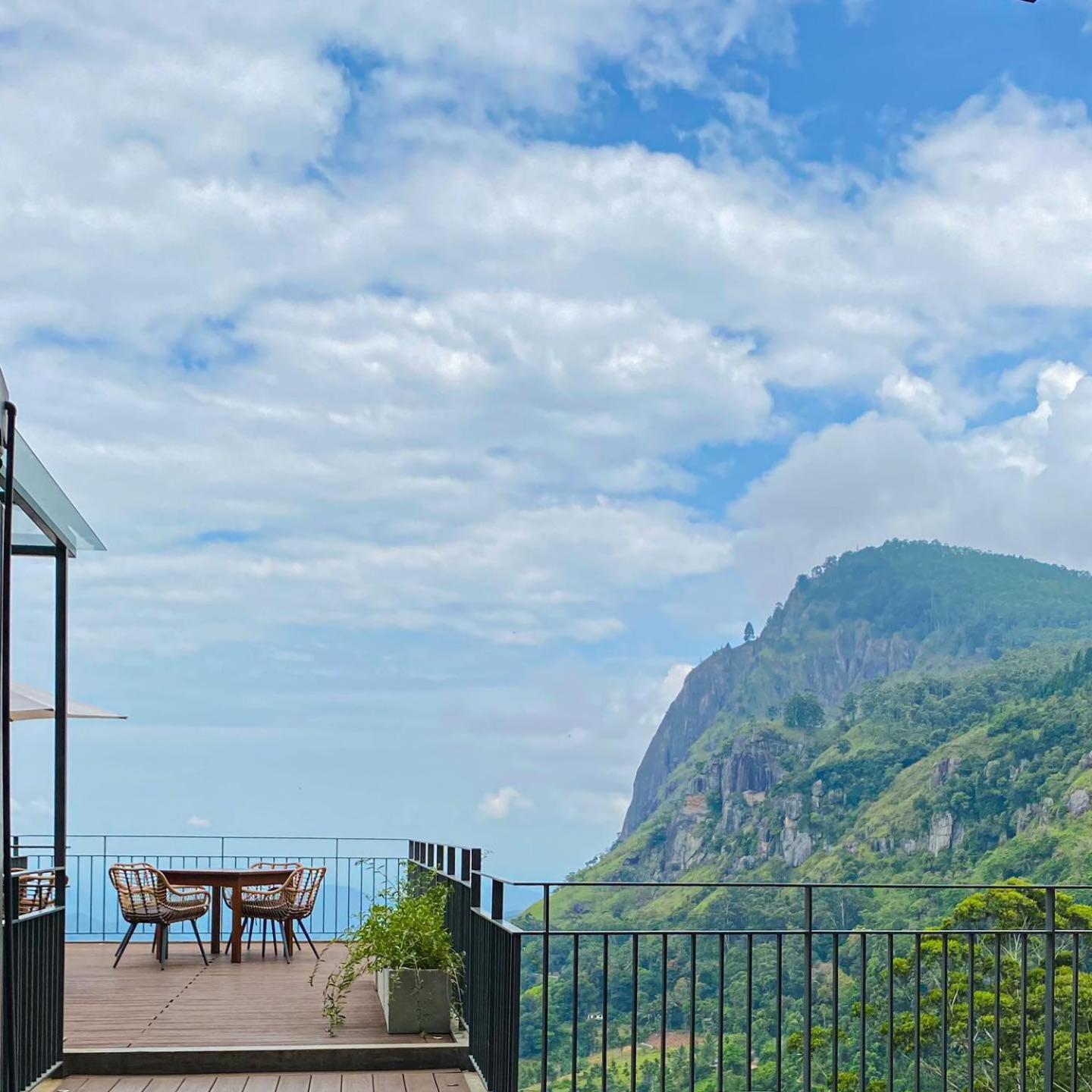 Premium Family Room with Balcony with Hot Tub with Ella Rock View