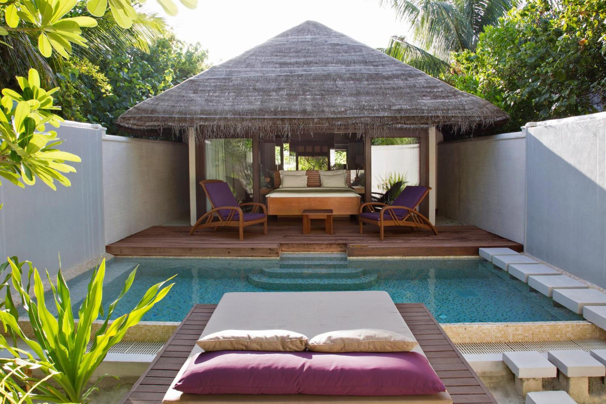 Villa auf einer Insel mit eigenem Pool