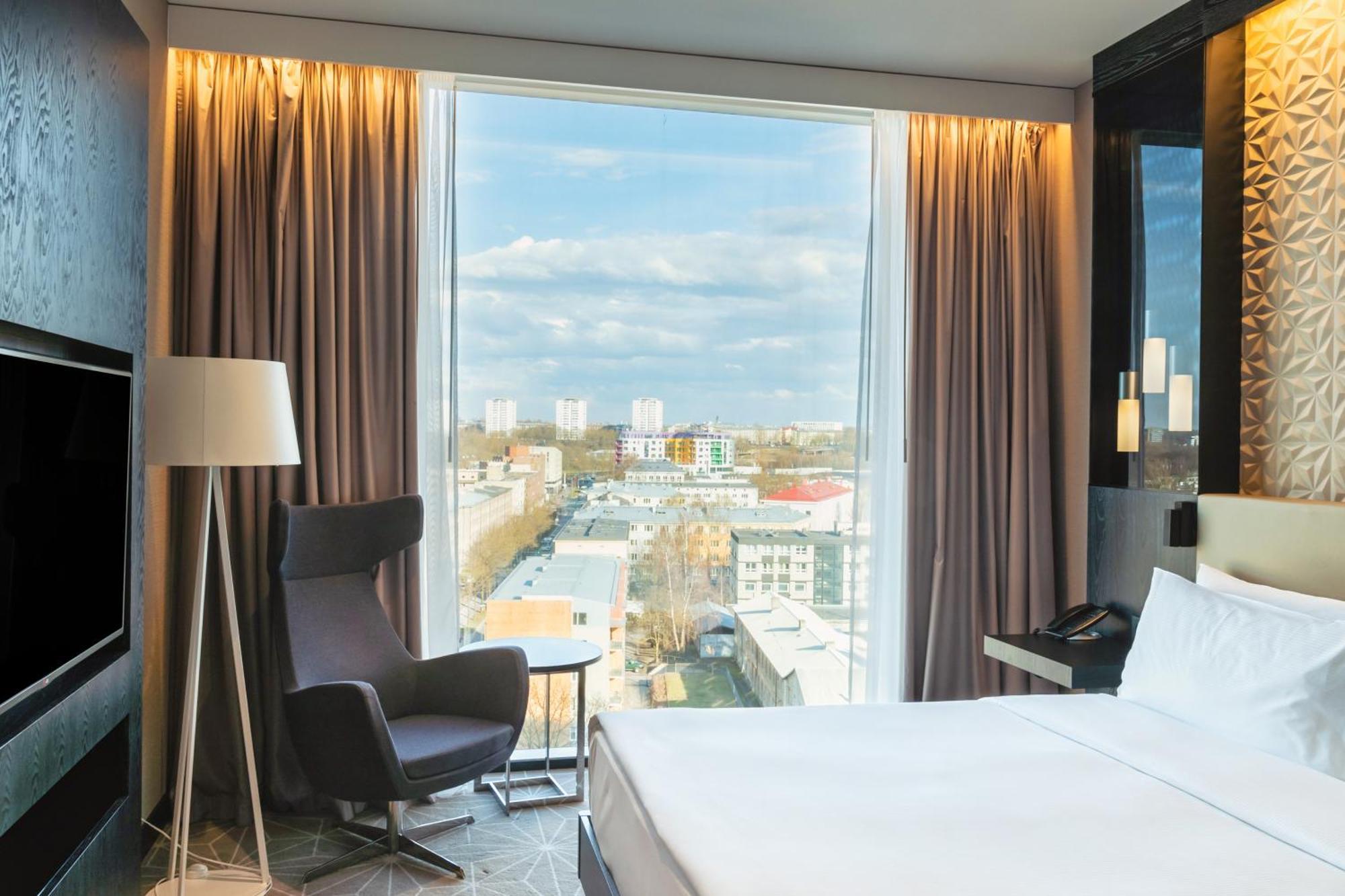 Zimmer mit Kingsize Bett