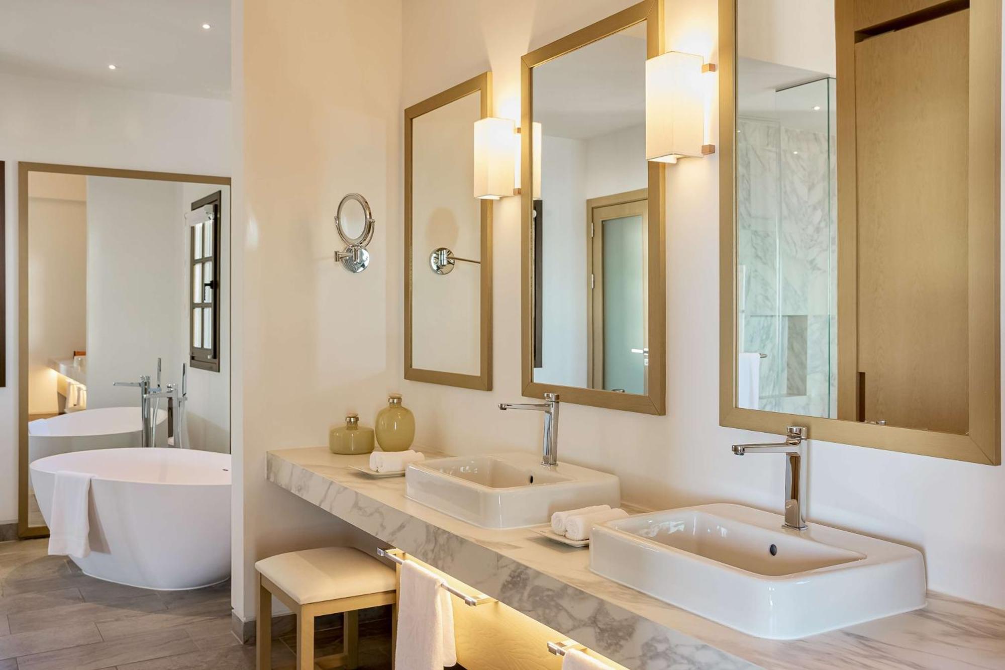 Poolvilla mit 1 Schlafzimmer und Blick auf das Ionische Meer