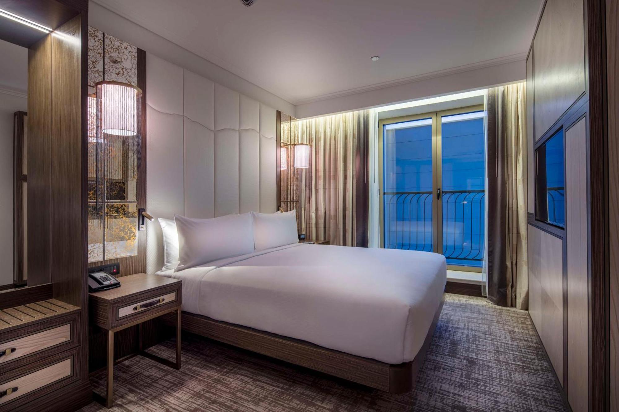Executive Zimmer mit Kingsize-Bett - Zugang zur Lounge