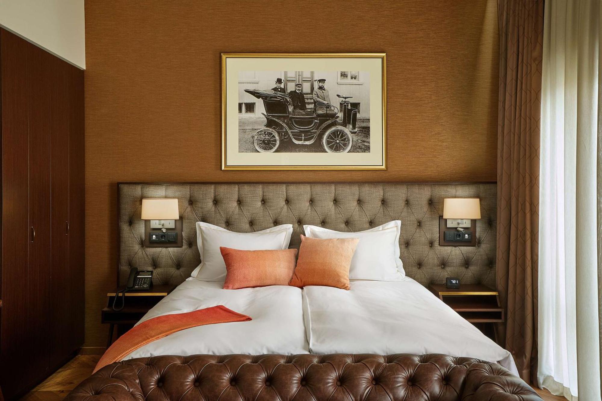 Deluxe Zimmer mit Kingsize-Bett