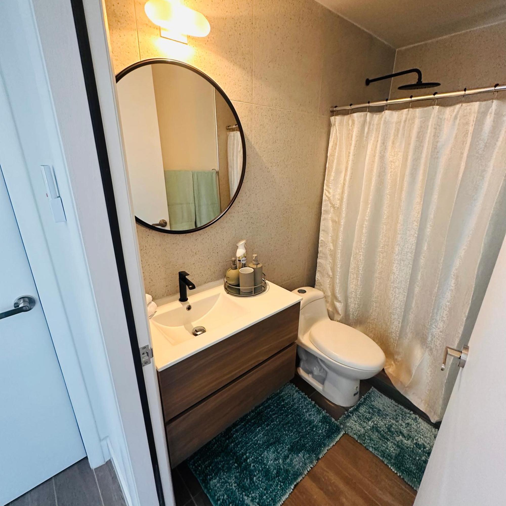 Deluxe King Suite Upper Floor
