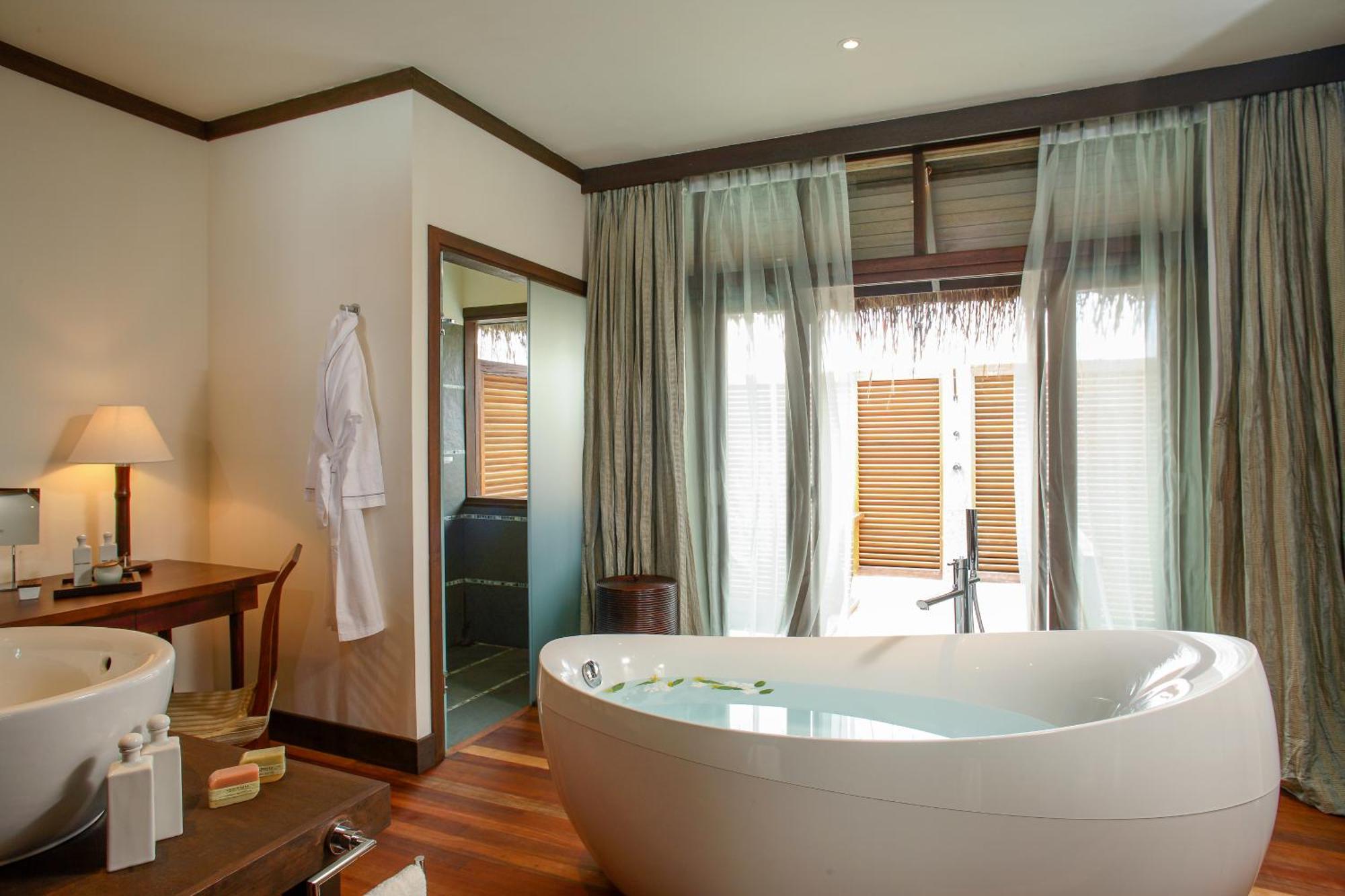 Water Villa mit privatem Pool