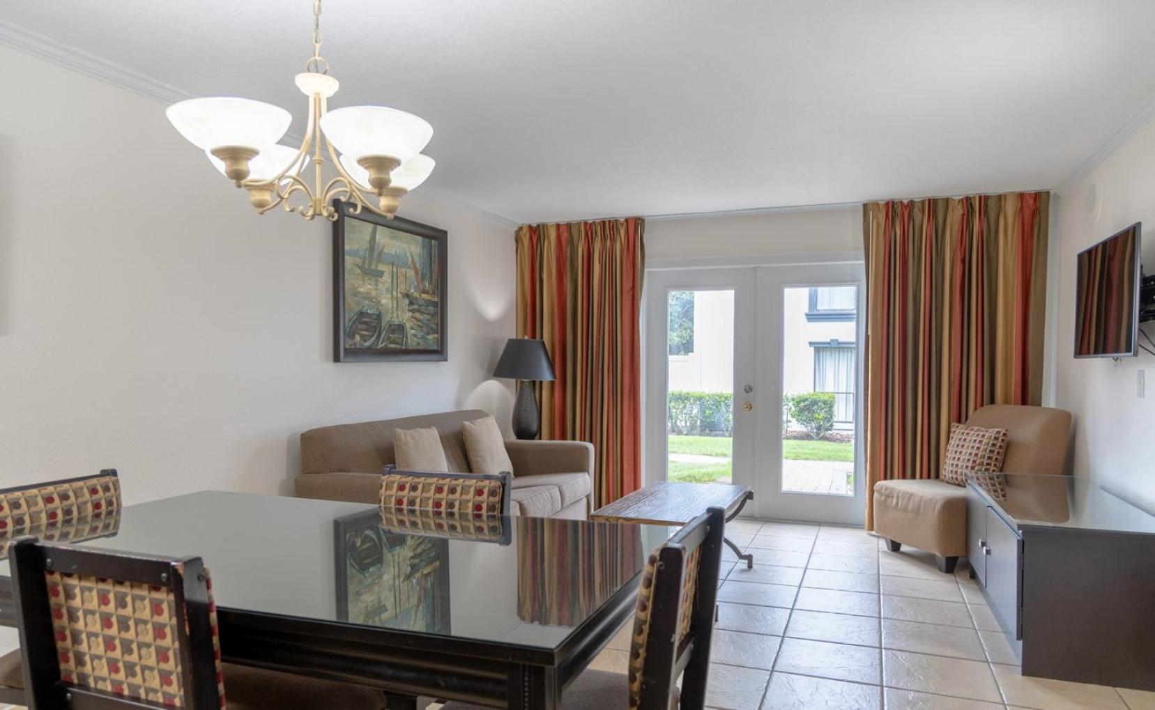 One-Bedroom Suite