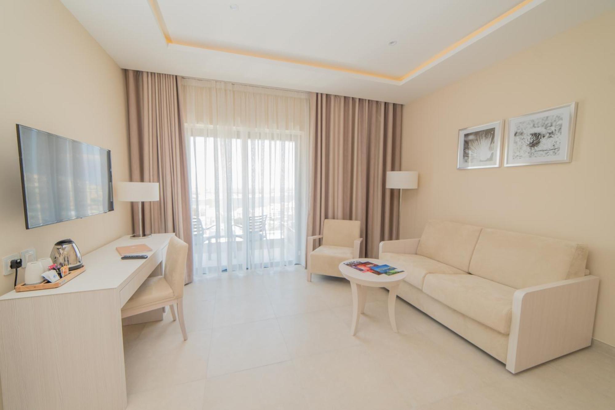 Deluxe Suite mit Blick auf den Garten
