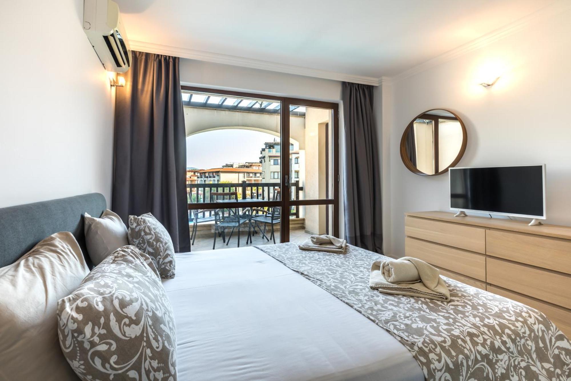 Apartment mit 2 Schlafzimmern und Meerblick