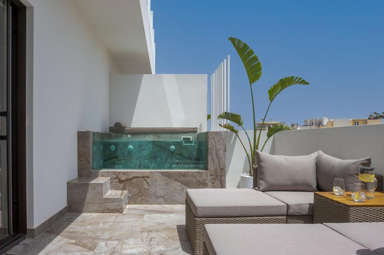 Luxus-Suite mit Pool