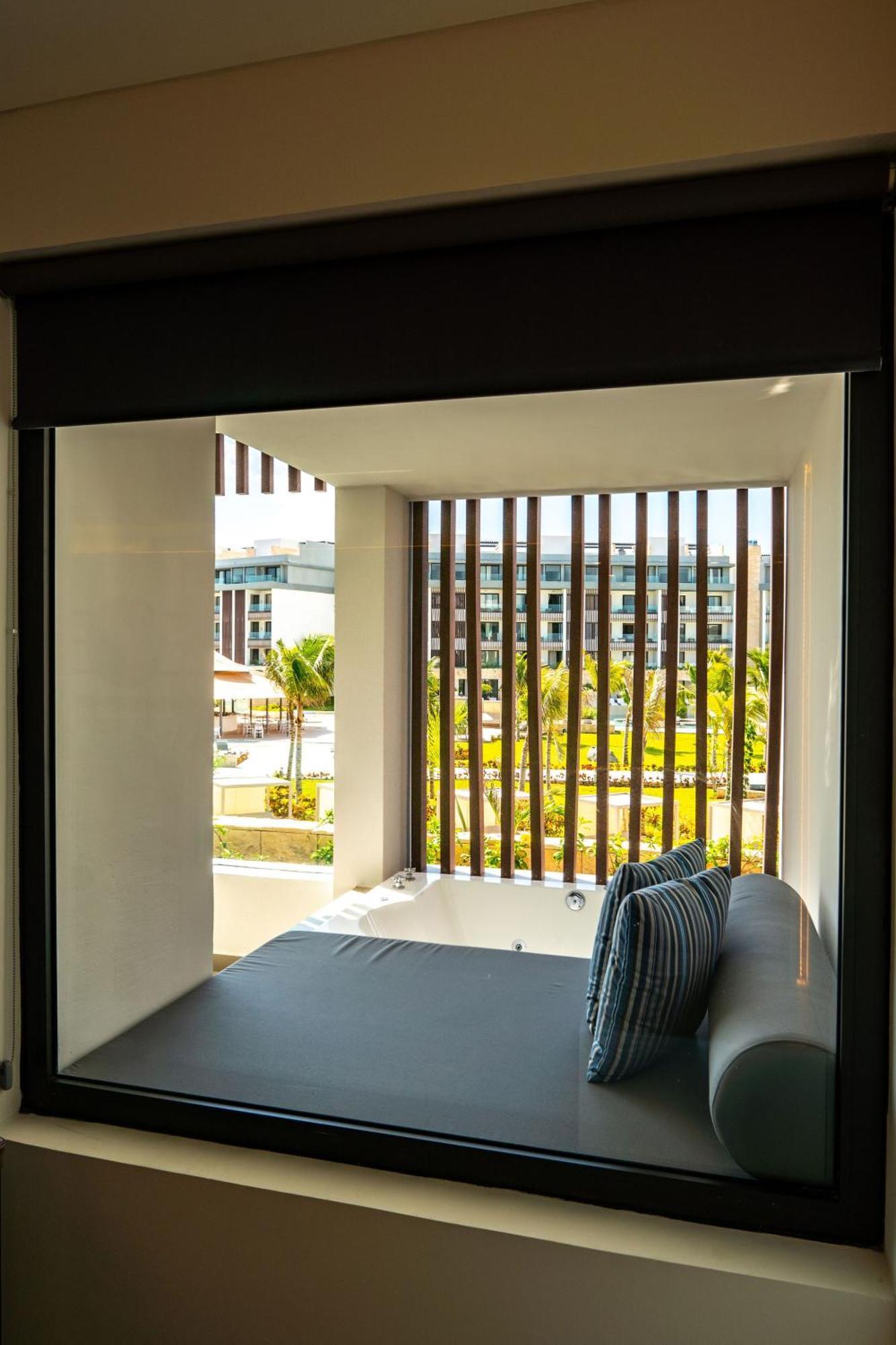 Junior Suite mit Whirlpool im Freien und kostenfreiem WLAN