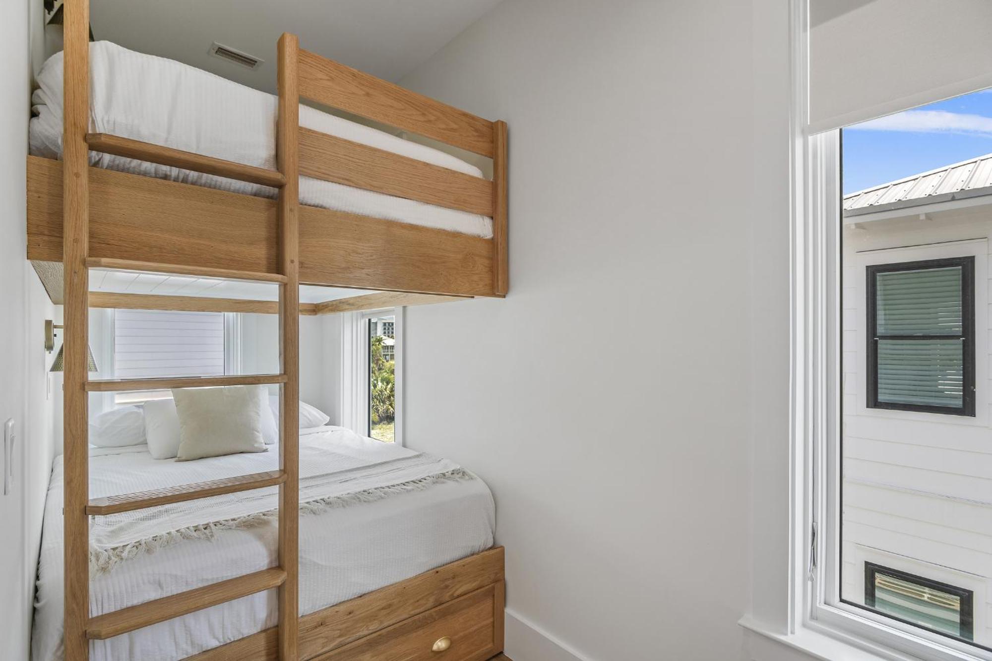 Four-Bedroom Holiday Home