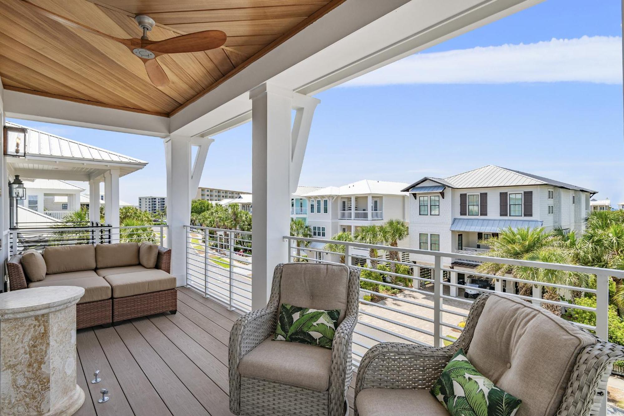 Four-Bedroom Holiday Home