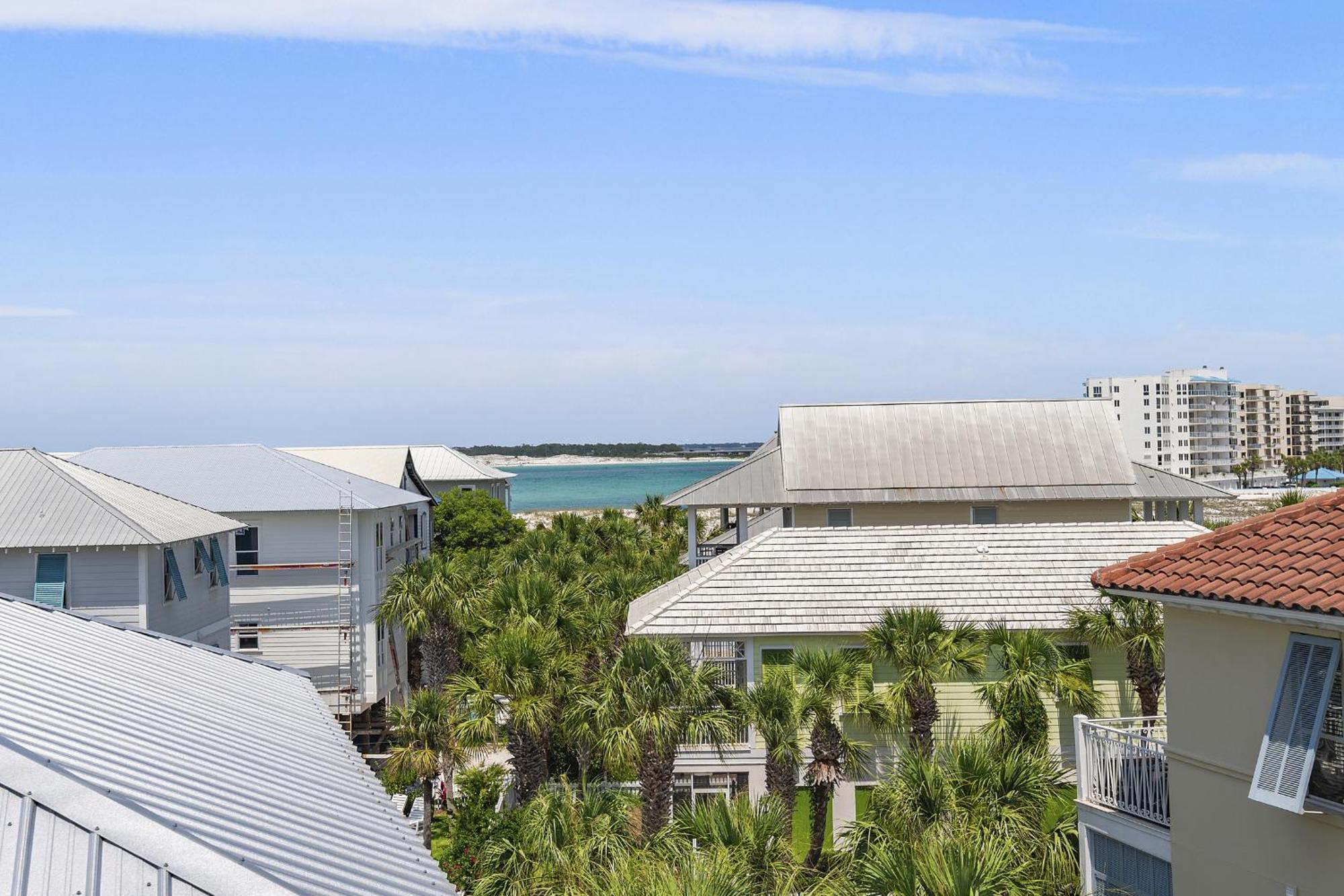 Four-Bedroom Holiday Home